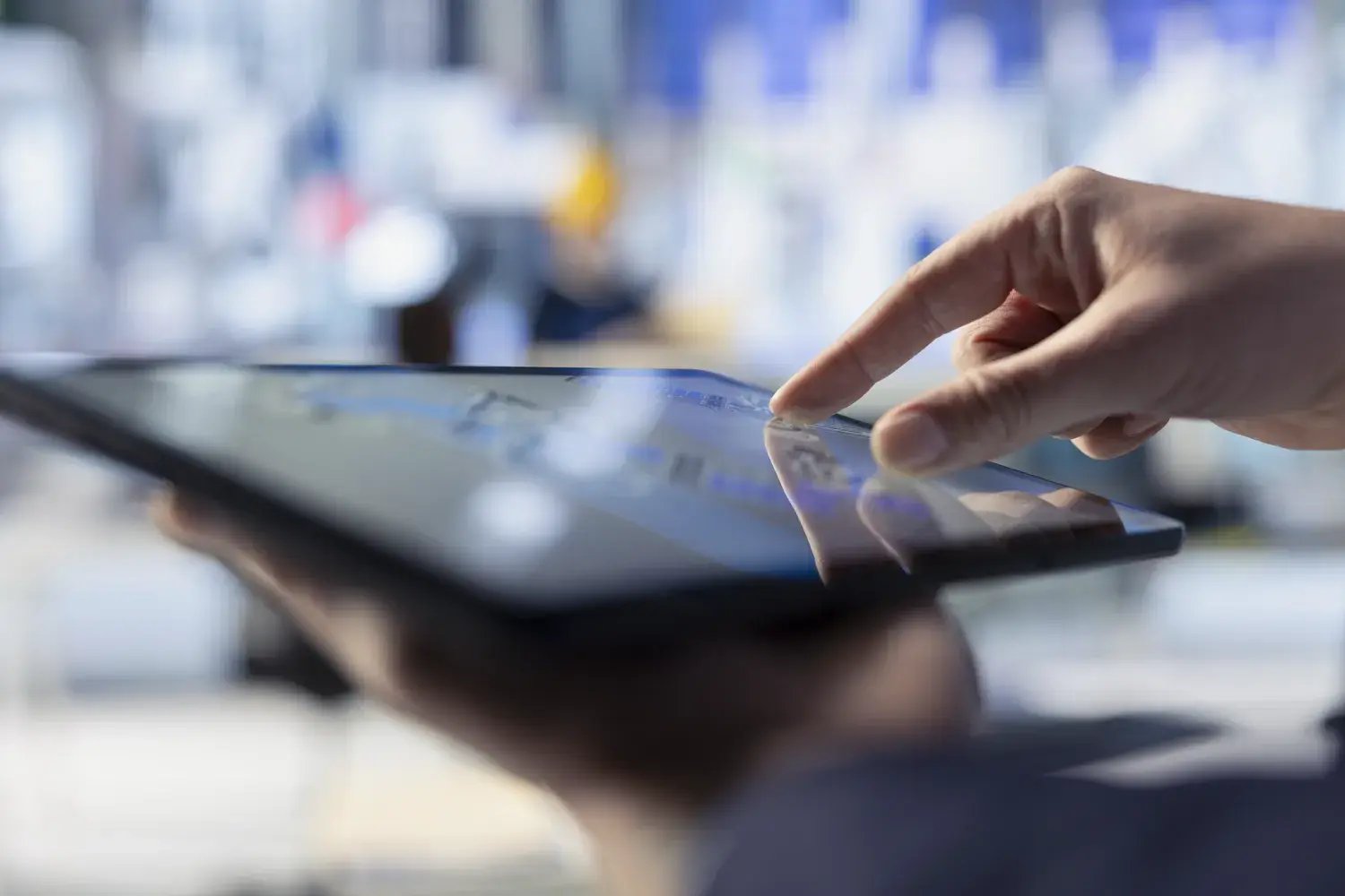 photovoltaics-factory-worker-uses-tablet-inspect-solar-plant-close-up