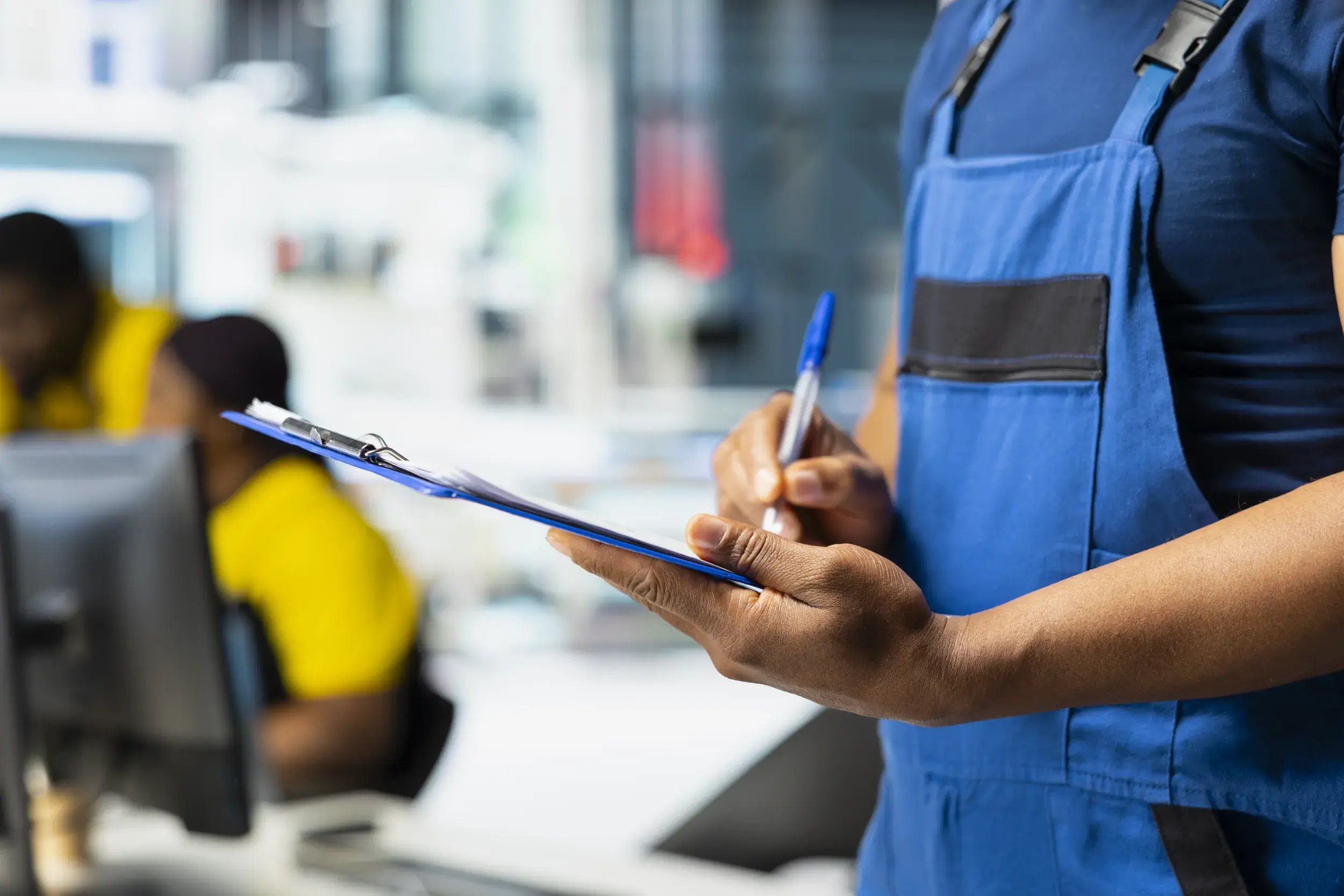 technician-investigating-malfunctioning-systems-photovoltaics-factory